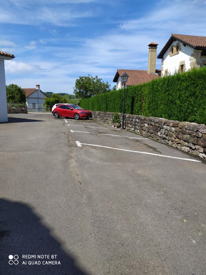 Alto Santiago Alojamiento Con Parking San Vicente De La Barquera Ngoại thất bức ảnh